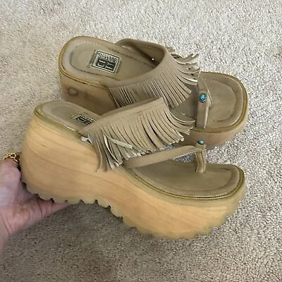 Vintage Y2K Sandals 9 City Snappers Wooden Platforms Fringe Thong Faux Suede Tan • $114.96