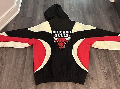 CHICAGO BULLS Vintage 90s Reebok PULLOVER COAT JACKET Hoodie Made In Hong Kong • $249.99