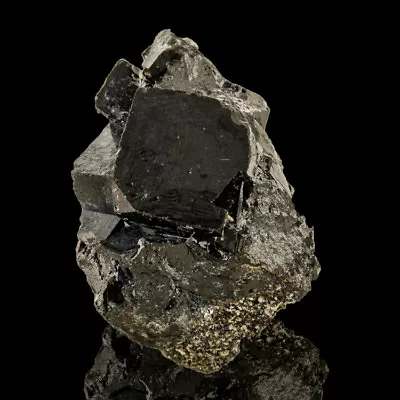 1.4  Sharp CUBIC MAGNETITE Shiny Metallic Black Crystals To.7  NY 1993 For Sale • $26