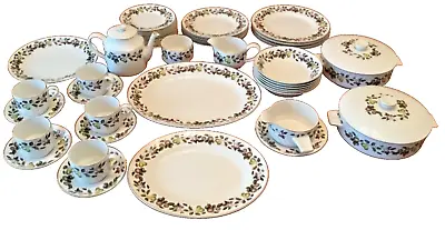 Midwinter EVESHAM Pattern Tableware 48 Piece Dinner And Tea Service Tableware • £75