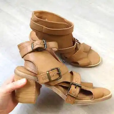 Urban Outfitters Ecote Brown Tan Strappy Buckle Sandal Chunky Heel Sz  10 • $35