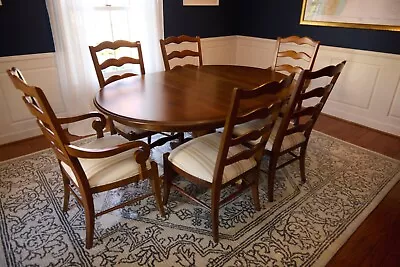 Ethan Allen Dining Room Table Set • $400