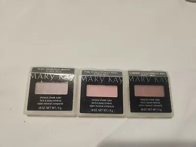 Lot Of 3 MARY KAY MINERAL CHEEK COLOR Berry Brown Cinnamon Stick Pink Petals • $29.99