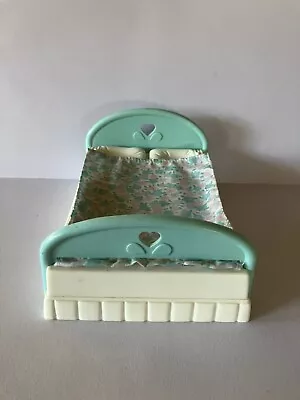 Vintage 1993 Fisher Price Loving Family Toy Doll House Furniture • $16