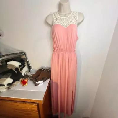 Pink Maxi Dress With Side Slit Size M • $25