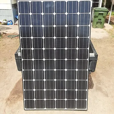 $140 • Buy LG 265 Watt High Output,Efficiency  Solar Panel 60 Cell LG265S1C-A3 Pickup Only