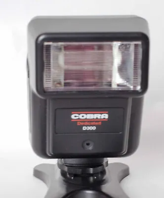 Cobra D300 Dedicated Flashgun For Minolta Manual Focus 35mm SLRs. • £8