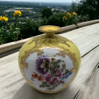 Porcelain Bulb Bud Vase Vienna Austria Antique Gold Filigree Hand Painted 4  • $28.05