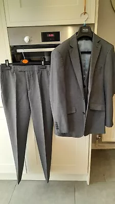 Mens 3 Piece Suit From Skopes.  Jacket & Waist Coat 38R. Trouser 28R... • £16.99