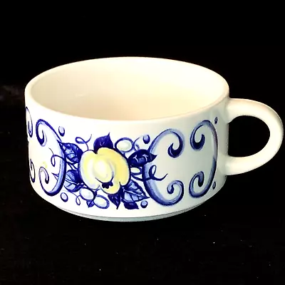 4 Villeroy & Boch CADIZ Stackable Flat Cups Blue Scrolls Yellow Fruit • $28