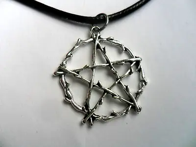 £3.49 • Buy Silver  Barbed Pentagram Pendant And Cord / Chain Necklace
