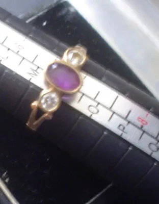 9ct Gold Ring With Amethyst Stone In Middle And 2 Clear Stones Size N • £60