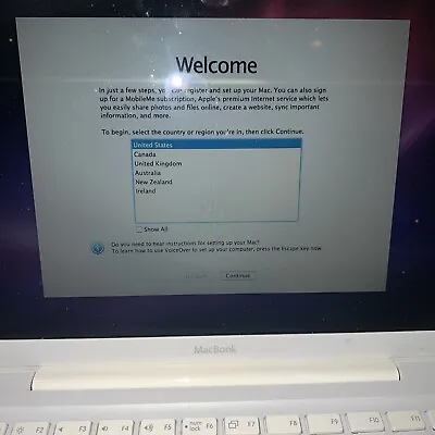 Apple MacBook A1181 13  Laptop - 2007) Version 10.6.8 Processor 2.16 GHz 4GB • $120