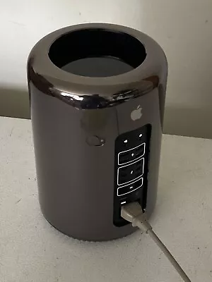 MAC Pro Computer Cylinder A1481 EMC 2630 64gb RAM No SSD • $185