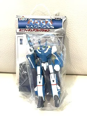 Macross Robotech Veritech Battroid VF-1J Figure Max Blue Valkyrie Banpresto • $20