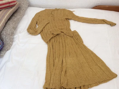 £40 • Buy Twilleys Goldfingering Metallic Gold Yarn Skirt