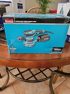 *NEW* Makita 5  Corded Variable Speed Random Orbital Sander B05041 • $66