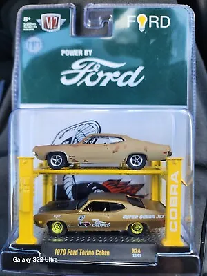 M2 1970 Ford Torino Cobra Auto Lift 2 Pack  Chase! Nisp  Limited Edition Gold • $27.49