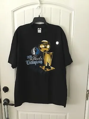 $45 • Buy Vintage Dallas Mavericks NBA 2011 Championship Black T-ShirtWith Players Names 