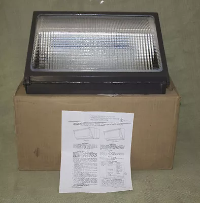 NEW Philips Day-Brite WLR 200W Outdoor Flood Light WLR200PMT-PSC-LP W/Lamp • $84