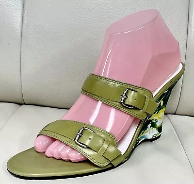 JOEY O~Olive Green Leather Sandals Colorful Wedge Design Dressy Shoes Size 10 • $19.99