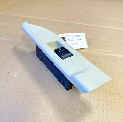 04-07 Infiniti G35 G35x Oem Rear Right Pass Side Door Window Switch 82960-ac711 • $25