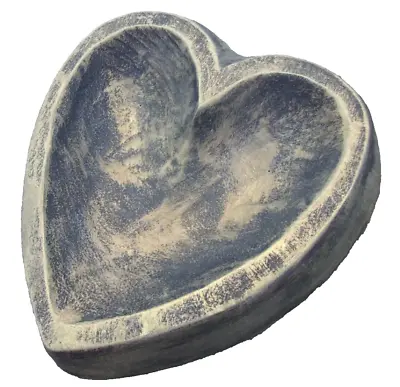 Concrete Heart Birdbath Bird-feeder Mold Cement Plaster Mould 12  X 11  X 2.25  • $0.99