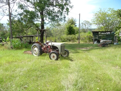 $2000 • Buy Massey Ferguson Tea20 Tractor With Slasher