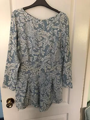 Womens Playsuit Size M • $6.22