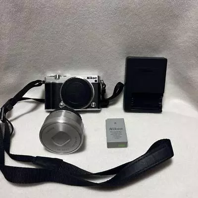 Nikon 1 J5 1 NIKKOR VR 10-30mm F3.5-5.6 Pd-Zoom Lens 20.8MP Digital SLR Silver • $791.22