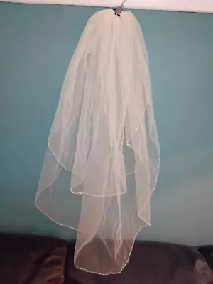 Wedding Veil Ivory 2 Tier Fingertip Length Veil With Comb Slide Plain Edge V202 • £9