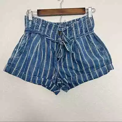 American Eagle Striped High Waisted Paperbag Acid Wash Shorts Size 2 • £2.85