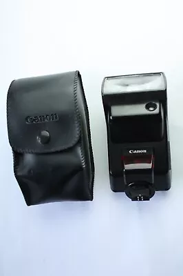 Canon 300EZ Speed Light And Case In Excellent Condition. • £20