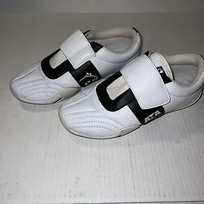 ATA Taekwondo TKD Indoor Martial Arts Shoes - White Size 6. • $24.86