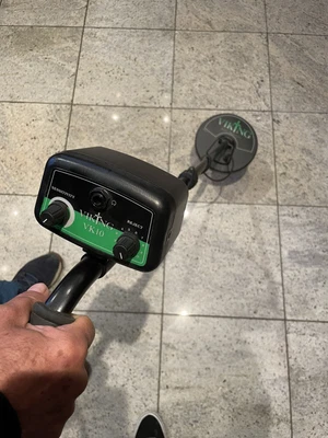 £120 • Buy Viking VK10 Metal Detector