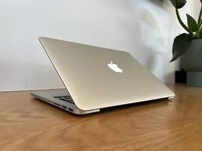 2015 Apple MacBook Pro 13  - Core I5 - 8GB RAM - 256GB SSD • $249