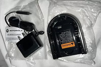 Motorola CLP And CLPe Series Single Unit Ac Charger - NEW • $15