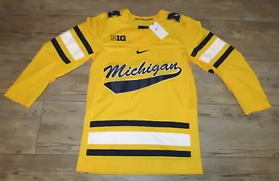 Nike Michigan Wolverines $130 Maize Ice Hockey Jersey Size Men's Small • $76.49