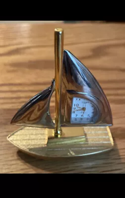 Pre-Owned Vintage Collectible Elgin Mini Gold / Silver Tone Tabletop Sailboat • $22.50