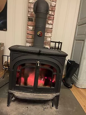 Wood Stove Vermont Castings Dauntless 2020 • $1500