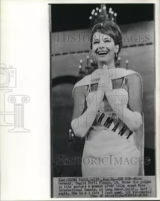 1965 Press Photo Miss Germany Ingrid Fiffi Finger As Miss International Beauty • $19.99