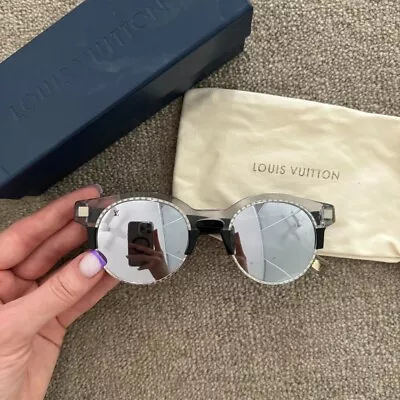Louis Vuitton Sunglasses • $113.34