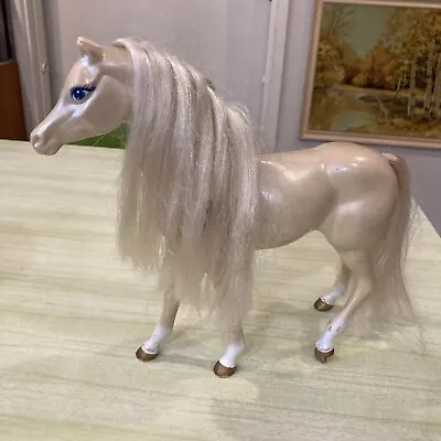 Vintage Mattel Barbie Pegasus Rainbow Horse 1998 Kids Toy Pony Cream Blue Eyes • $40