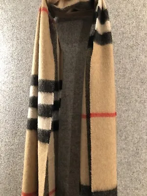£270 • Buy Burberry Icon Classic Check Cashmere Scarf Camel 100% Authentic