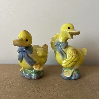 Vintage Yellow Kitsch Kitschy Ceramic Duck Duckling Figurine Blue Bow MINT Cute • $17