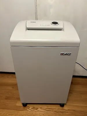 DAHLE 40434 High Security Level P-7 Paper Shredder Self Oiling Auto Reverse • $1200