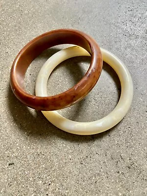 2 Beautiful Vintage 1930's Galalith French Bakelite Cream Carved Amber Bangles • $69