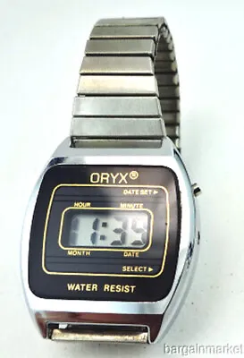 Vintage LCD Digital Quartz Watch With Stretch Expansion Band NEW • $13.98