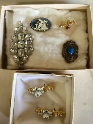 Lot Of Vintage Brooch Pins  • $33.99