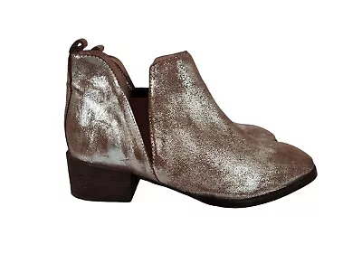 Seychelles Ankle Boots Size 7 Offstage Pewter Brown Shimmer Leather Chelsea • $22.94